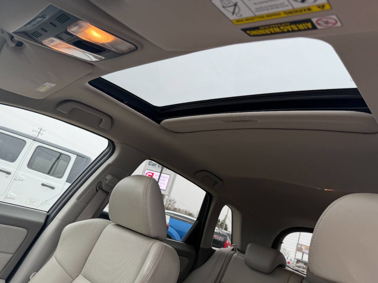 Used 2010 Acura RDX SH-AWD image 25