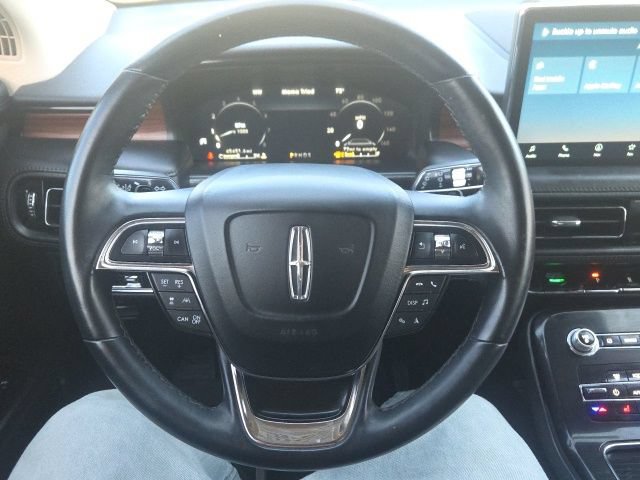 Used 2023 Lincoln Nautilus Reserve AWD/4WD image 42
