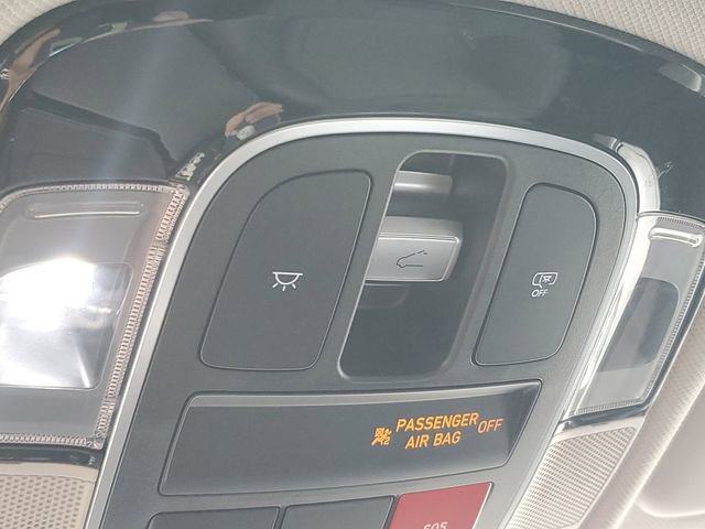 Certified 2025 Hyundai Tucson SEL AWD/4WD image 33