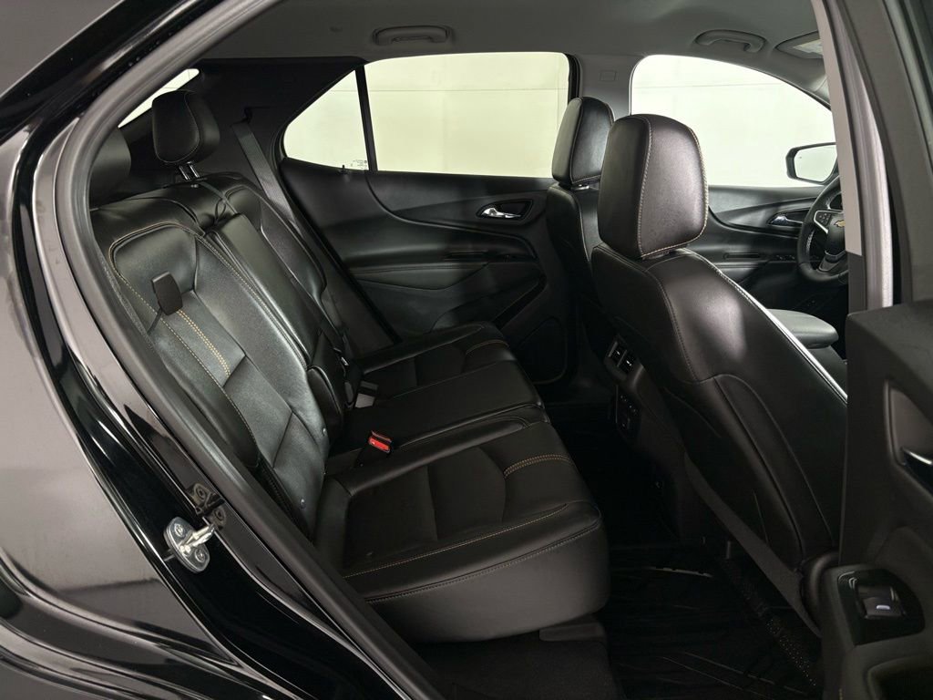 Used 2023 Chevrolet Equinox Premier image 44
