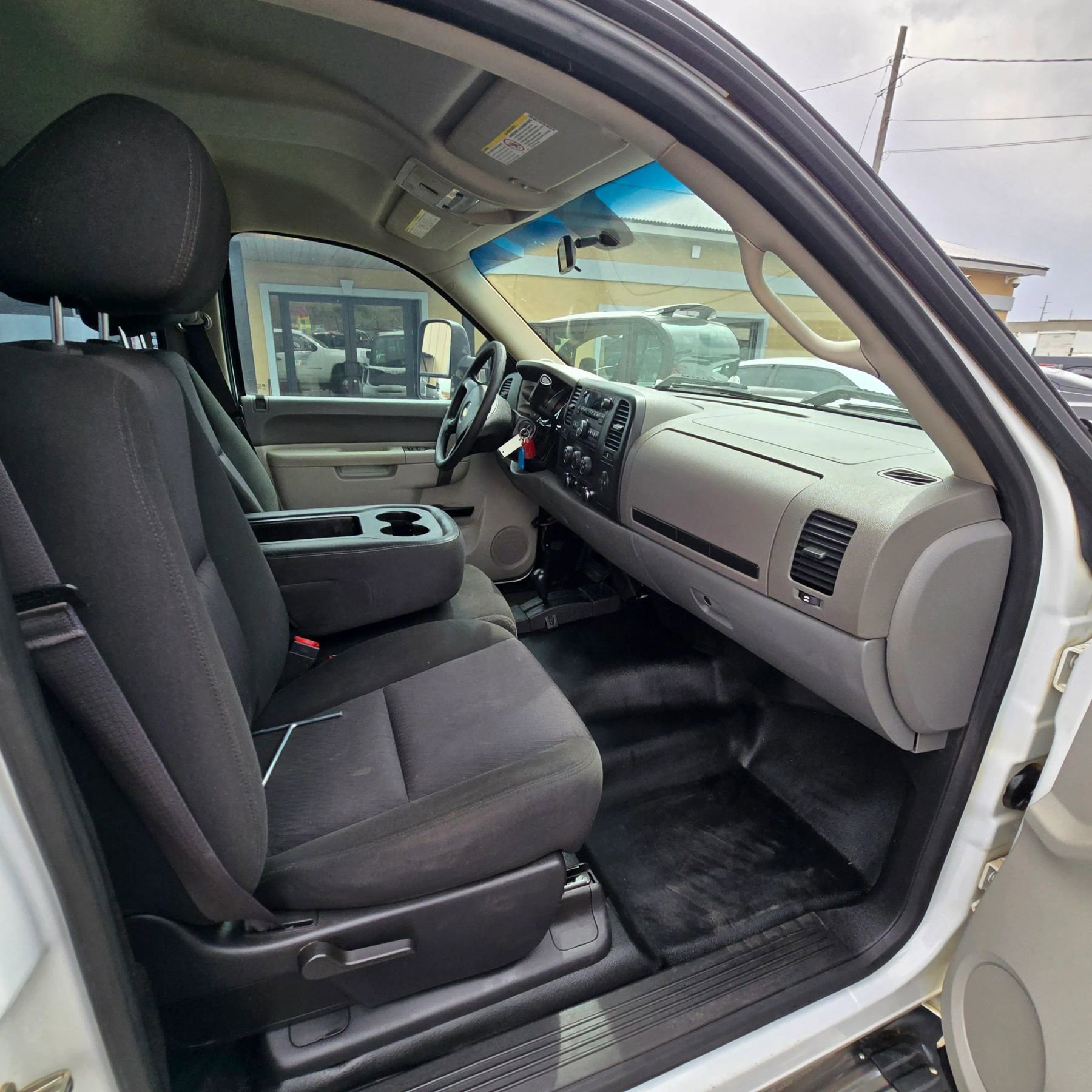 Used 2014 Chevrolet Silverado 3500 W/T w/ Snow Plow Prep Package AWD/4WD image 14
