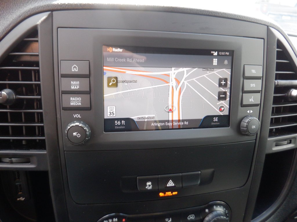 Used 2023 Mercedes-Benz Metris image 15