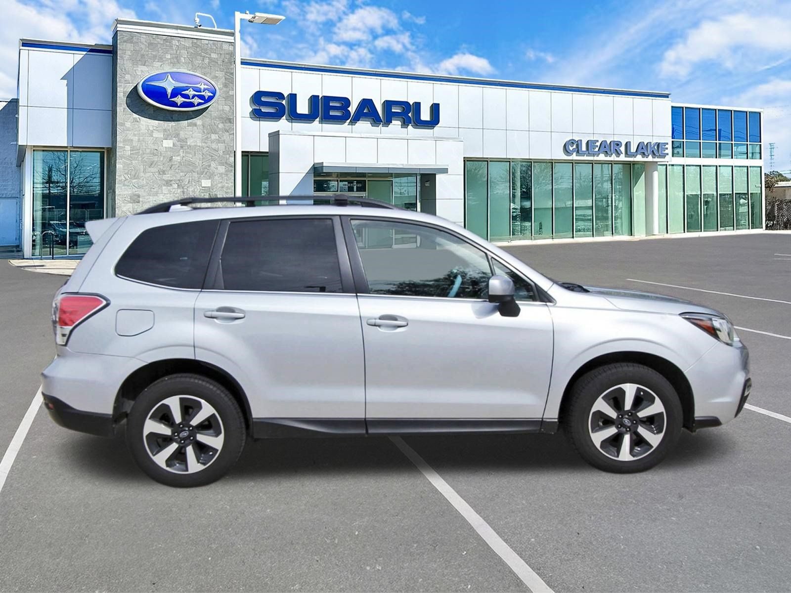 Used 2017 Subaru Forester 2.5i Limited AWD/4WD image 7