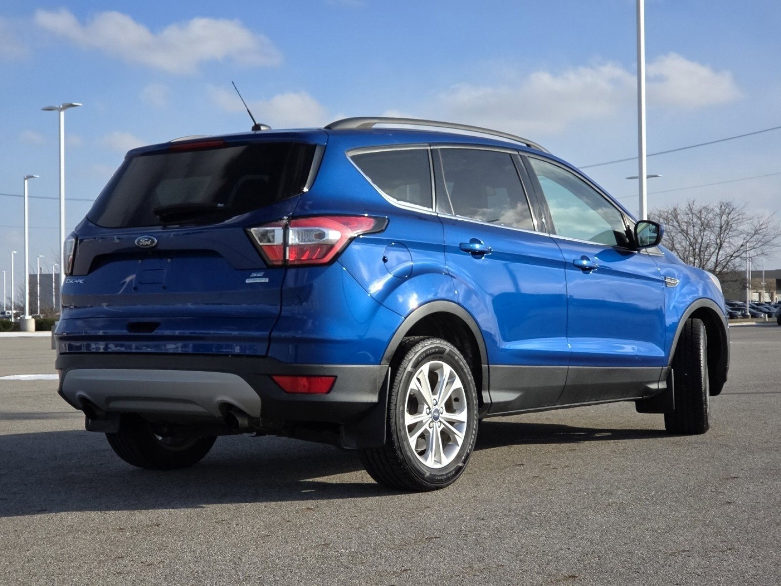 Used 2018 Ford Escape SE image 17