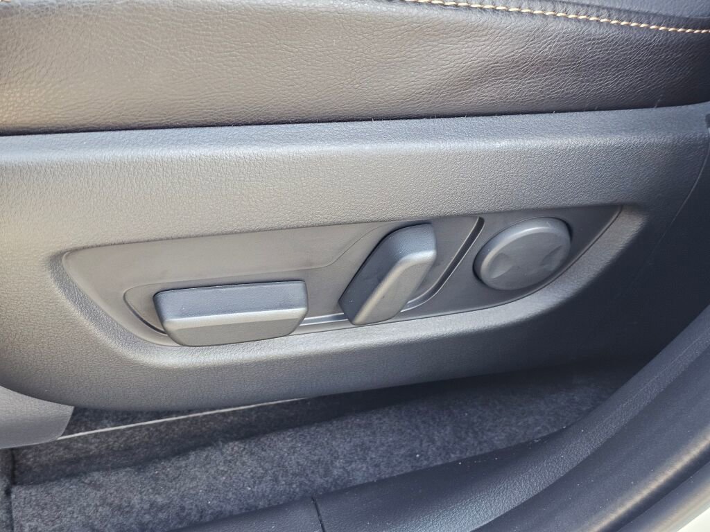 New 2026 MAZDA CX-90 Plug-In Hybrid w/ Preferred image 35