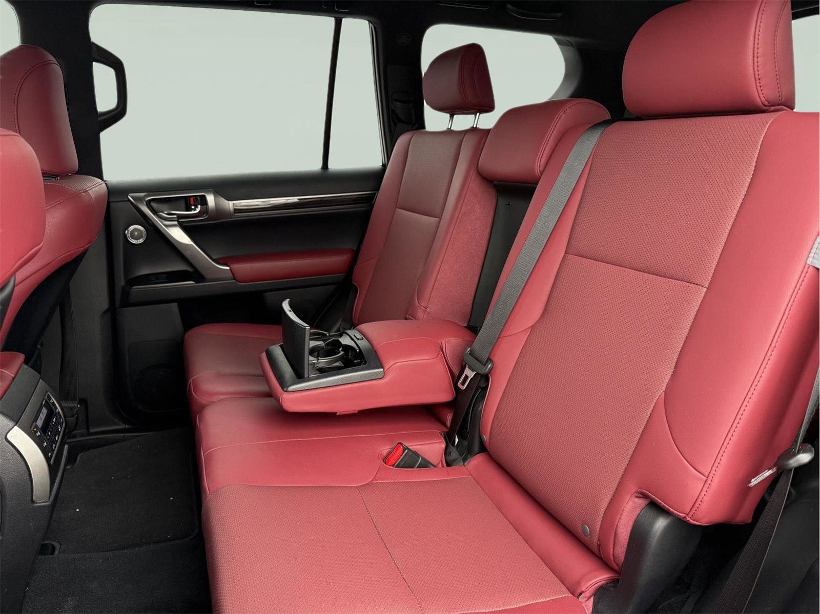 Used 2023 Lexus GX 460 Premium w/ Premium Plus Package image 24