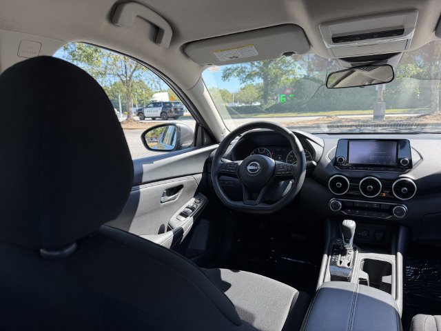 Used 2025 Nissan Sentra S FWD image 31