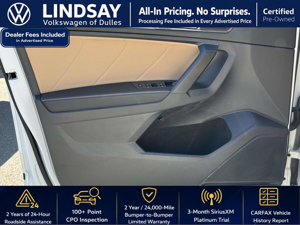 Used 2023 Volkswagen Tiguan SE R-Line AWD/4WD image 10