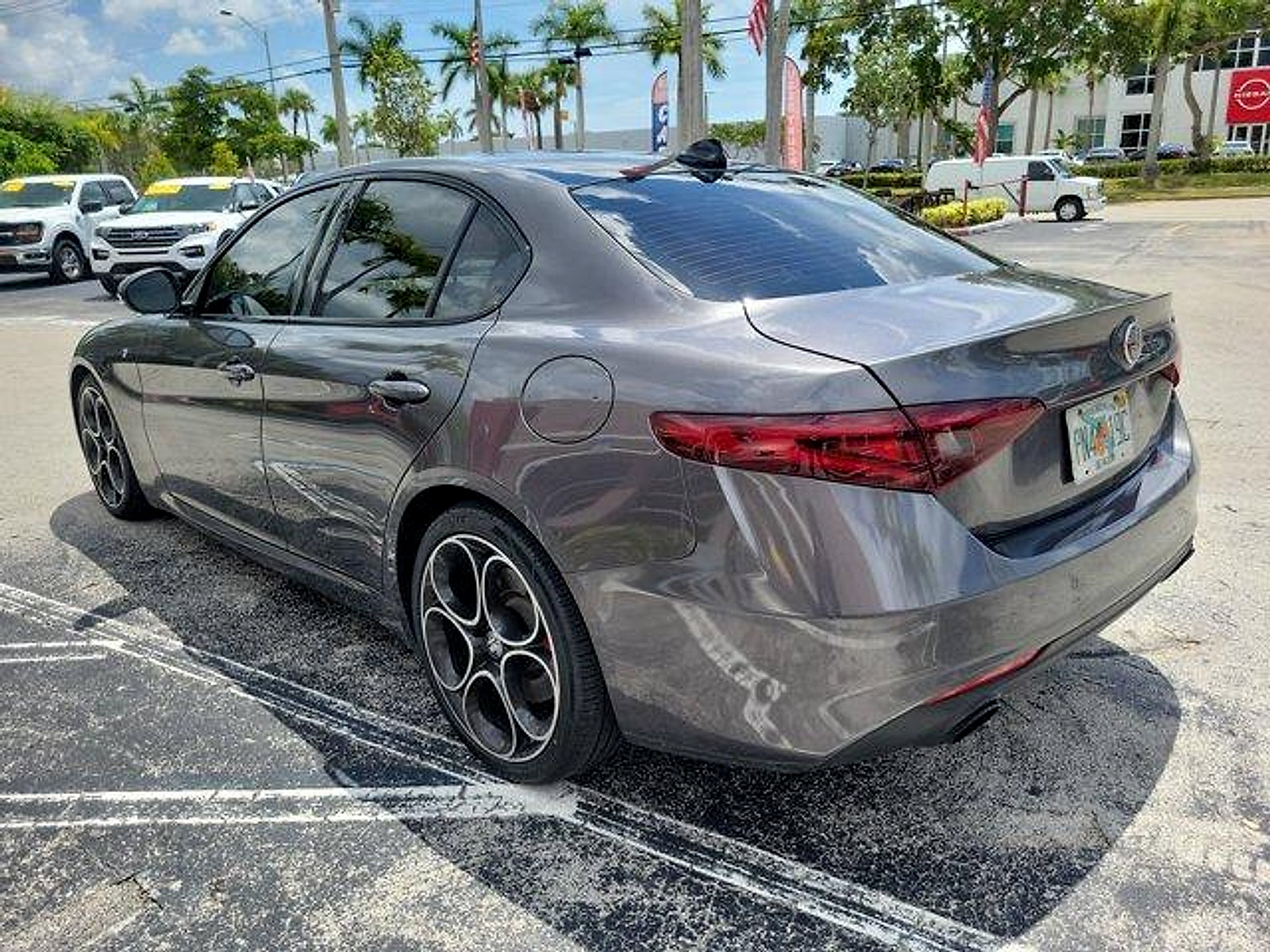 Used 2023 Alfa Romeo Giulia Ti w/ Active Assist Plus Package RWD image 5