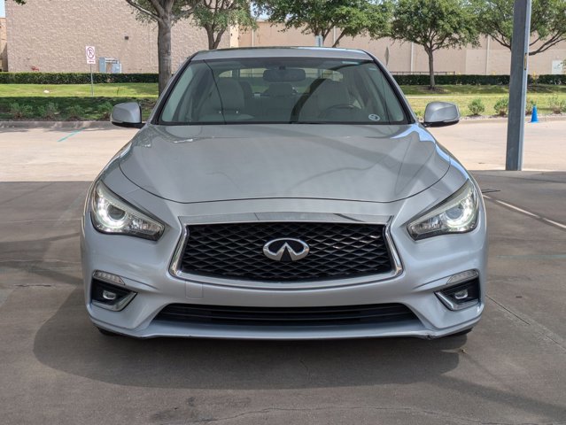 Used 2018 INFINITI Q50 Luxe w/ Essential Package (3.0T Luxe) RWD image 2