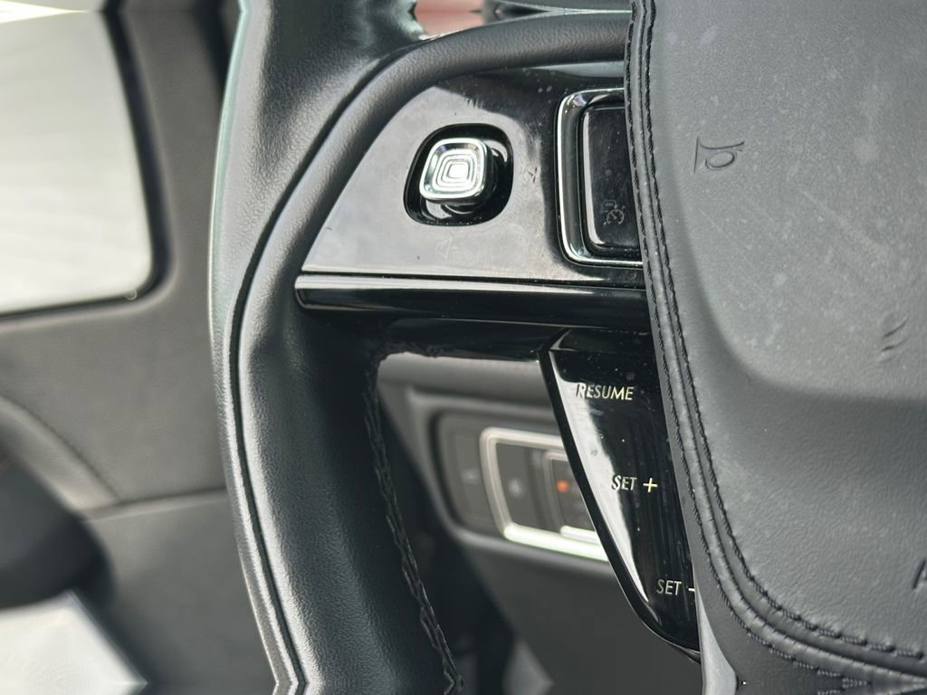 Used 2023 Lincoln Aviator Reserve w/ Equipment Group 201A image 23