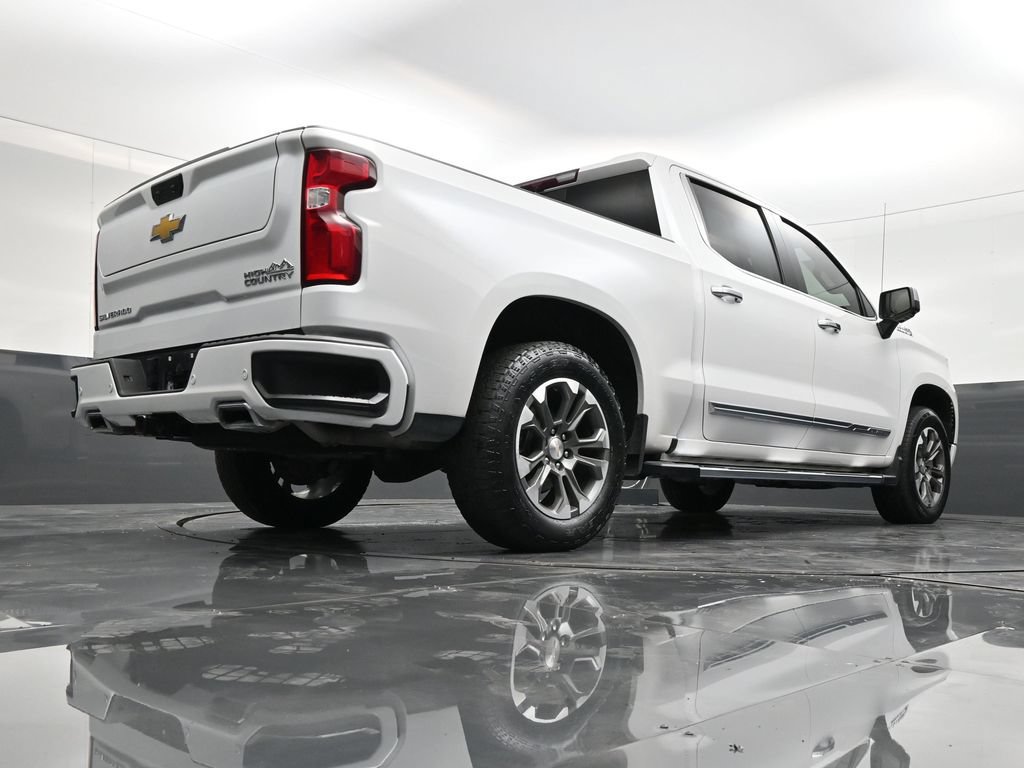 Used 2024 Chevrolet Silverado 1500 High Country AWD/4WD image 24
