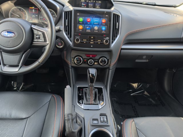 Used 2019 Subaru Crosstrek 2.0i Limited w/ Moonroof Package w/Navigation AWD/4WD image 18