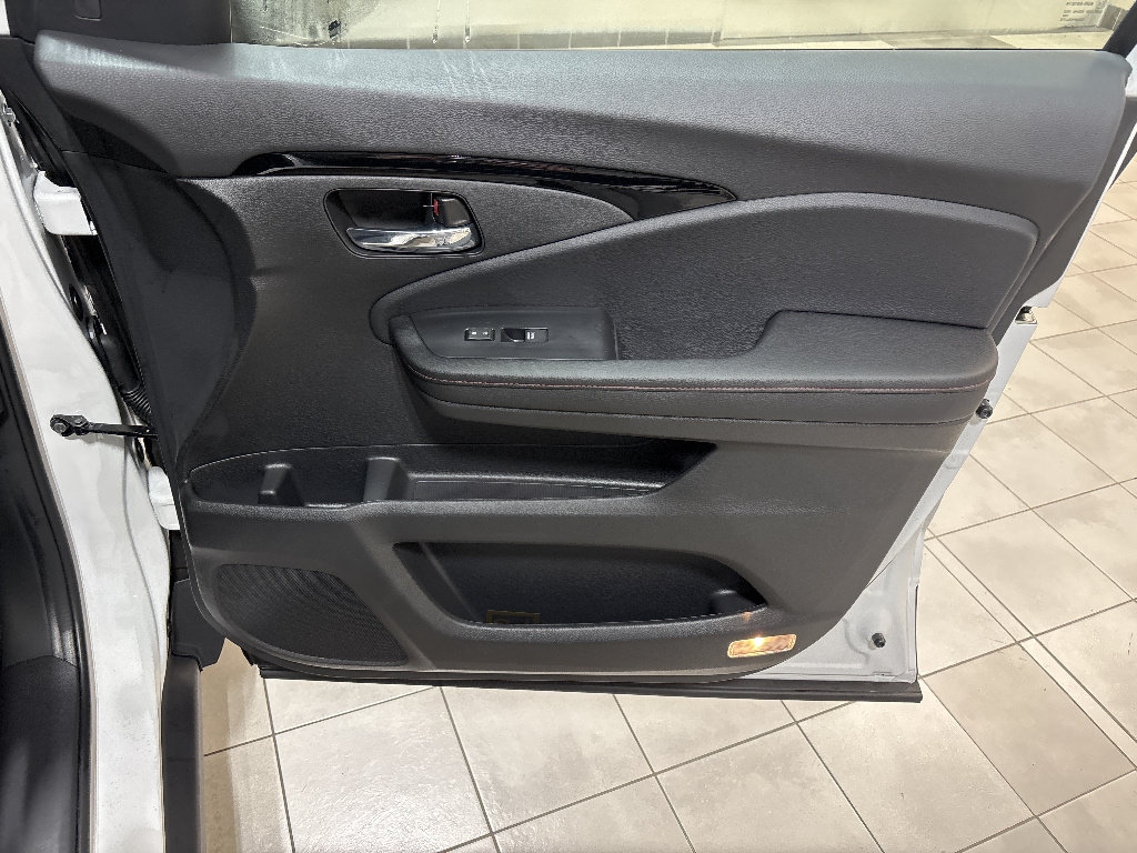 New 2026 Honda Ridgeline Black Edition image 22