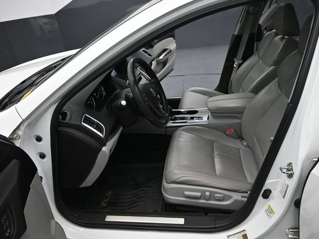 Used 2015 Acura TLX w/ Technology Package image 14