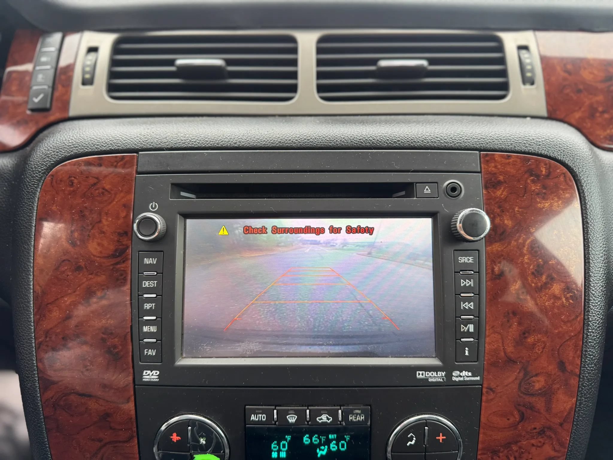 Used 2012 Chevrolet Tahoe LT AWD/4WD image 19