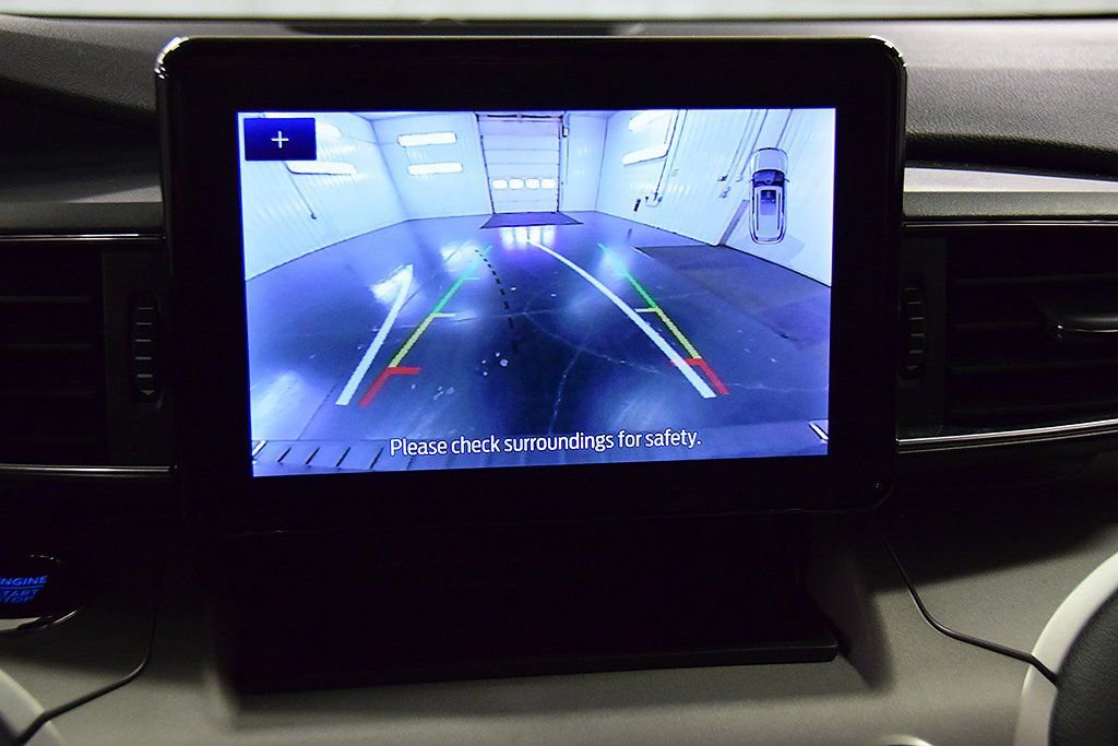 Used 2023 Ford Explorer XLT w/ Equipment Group 202A image 25