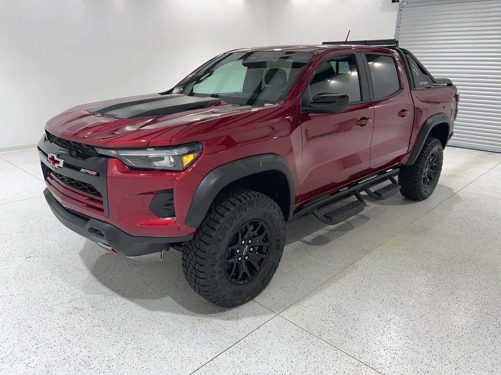 New 2025 Chevrolet Colorado ZR2 w/ Midnight Edition image 1