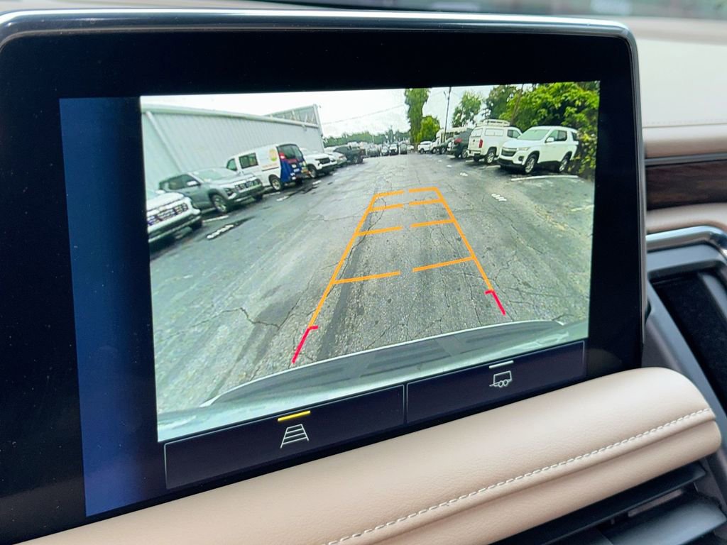 Used 2024 Chevrolet Tahoe Premier RWD image 28