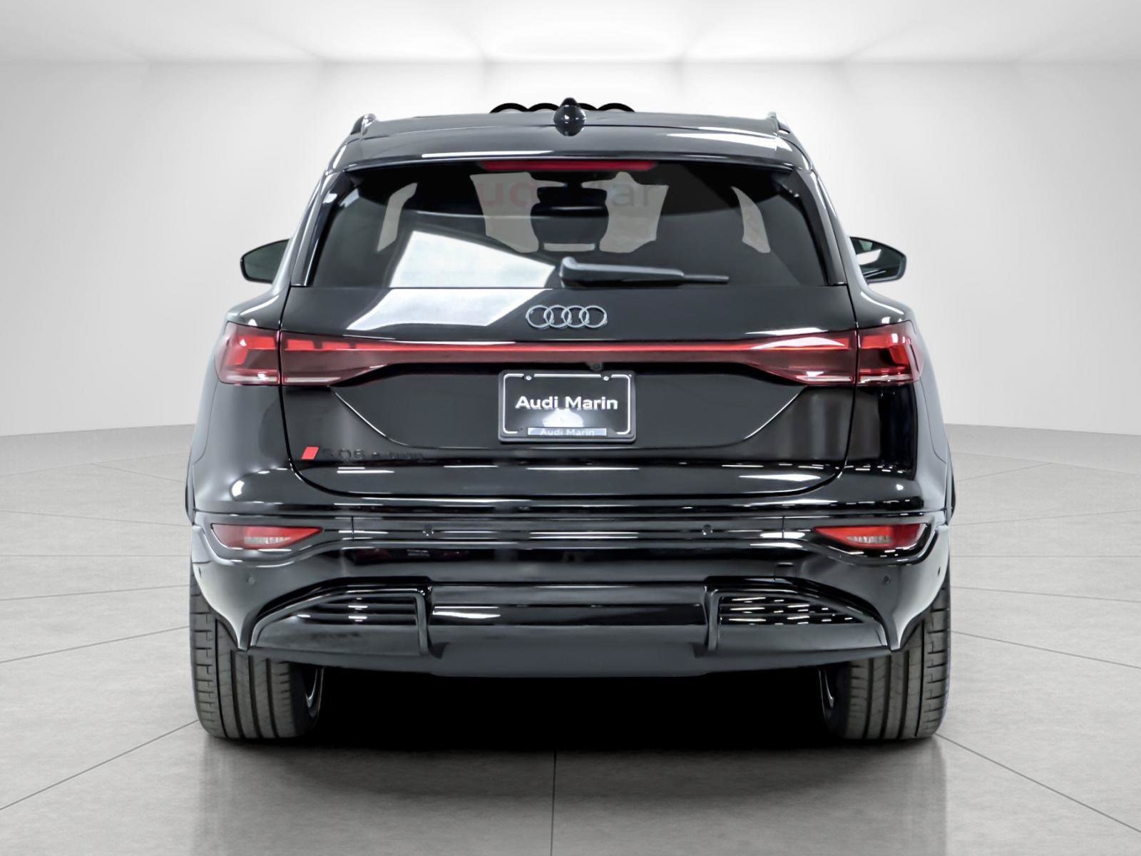 New 2027 Audi SQ6 e-tron Premium Plus AWD/4WD image 4