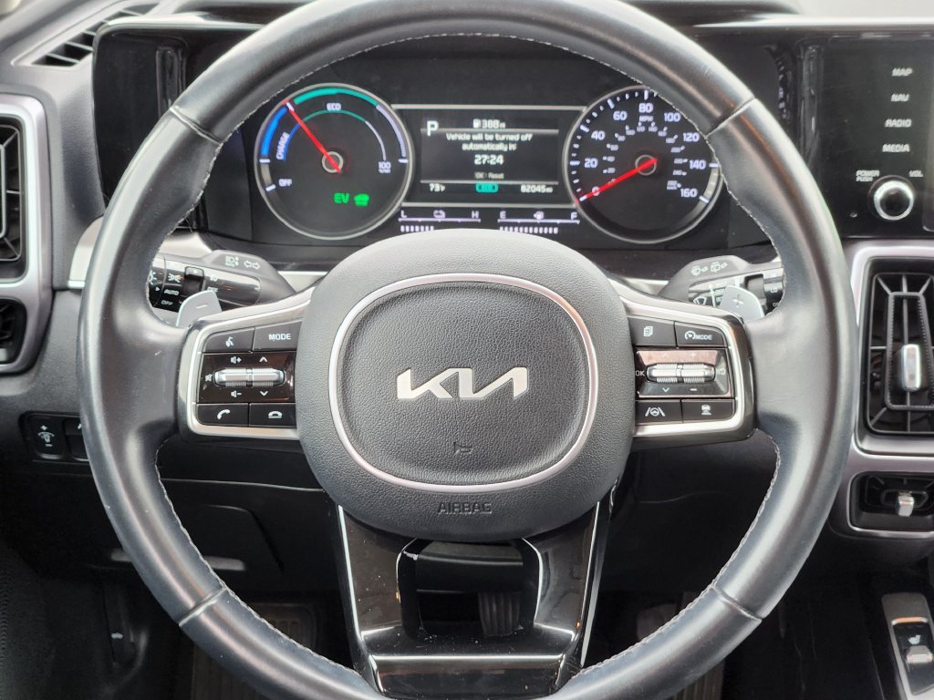 Used 2022 Kia Sorento EX AWD/4WD image 17