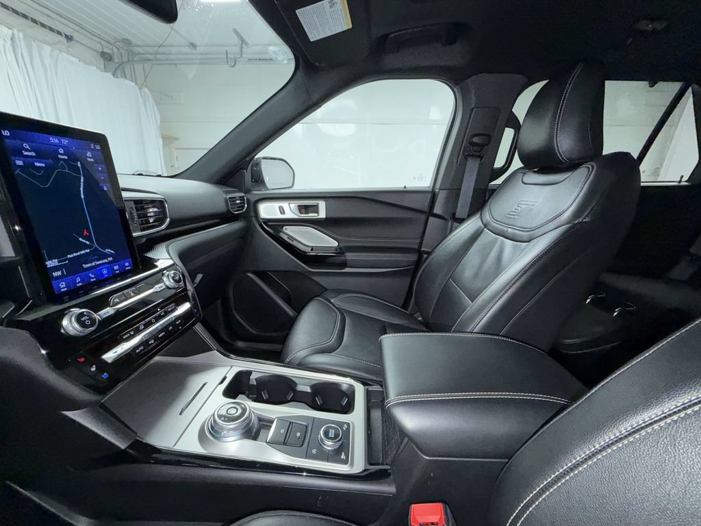 Used 2024 Ford Explorer ST w/ Equipment Group 401A AWD/4WD image 21