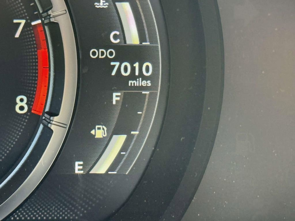 Used 2025 Lexus IS 500 RWD image 31