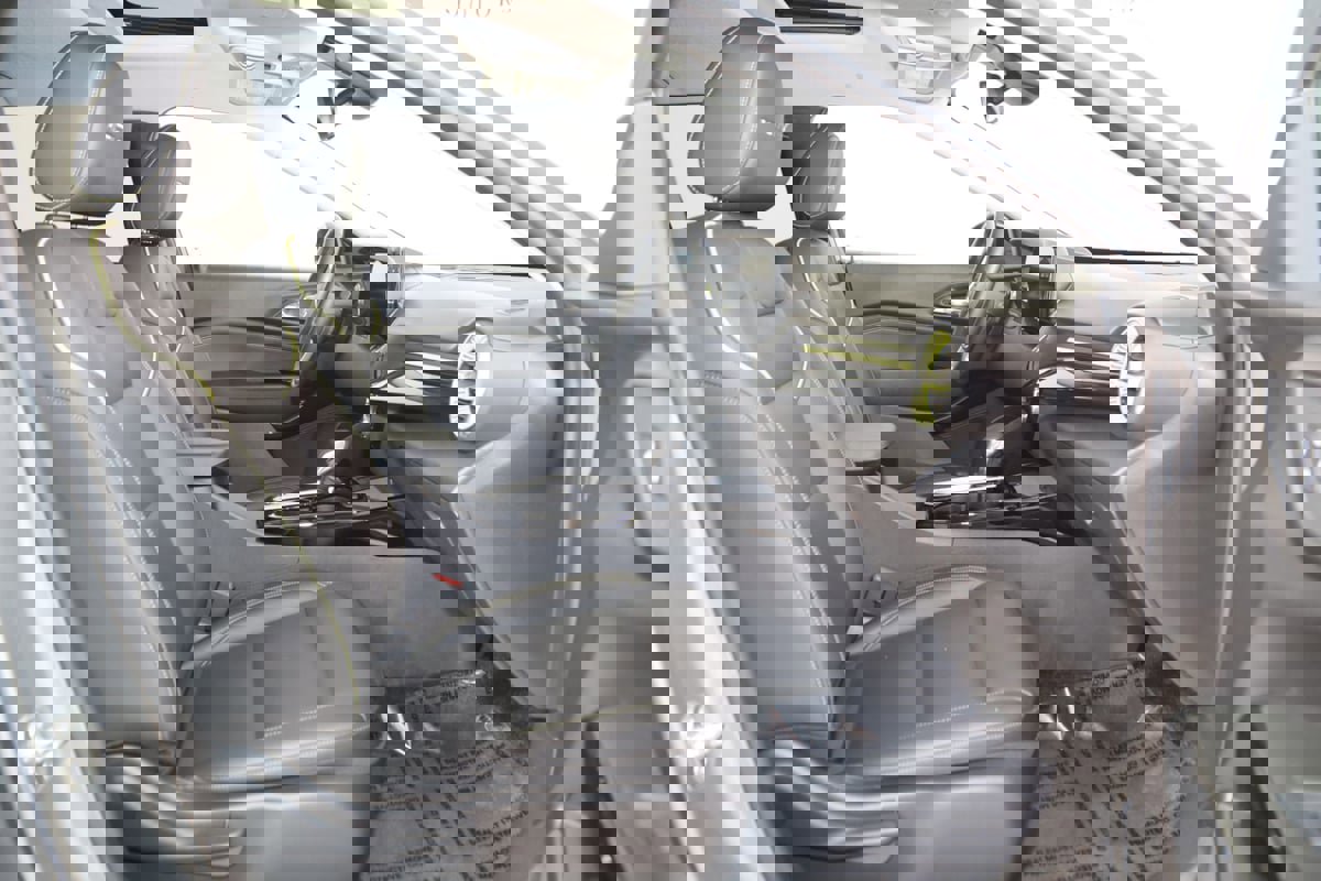 Used 2024 Chevrolet Trax ACTIV w/ Sunroof Package image 12