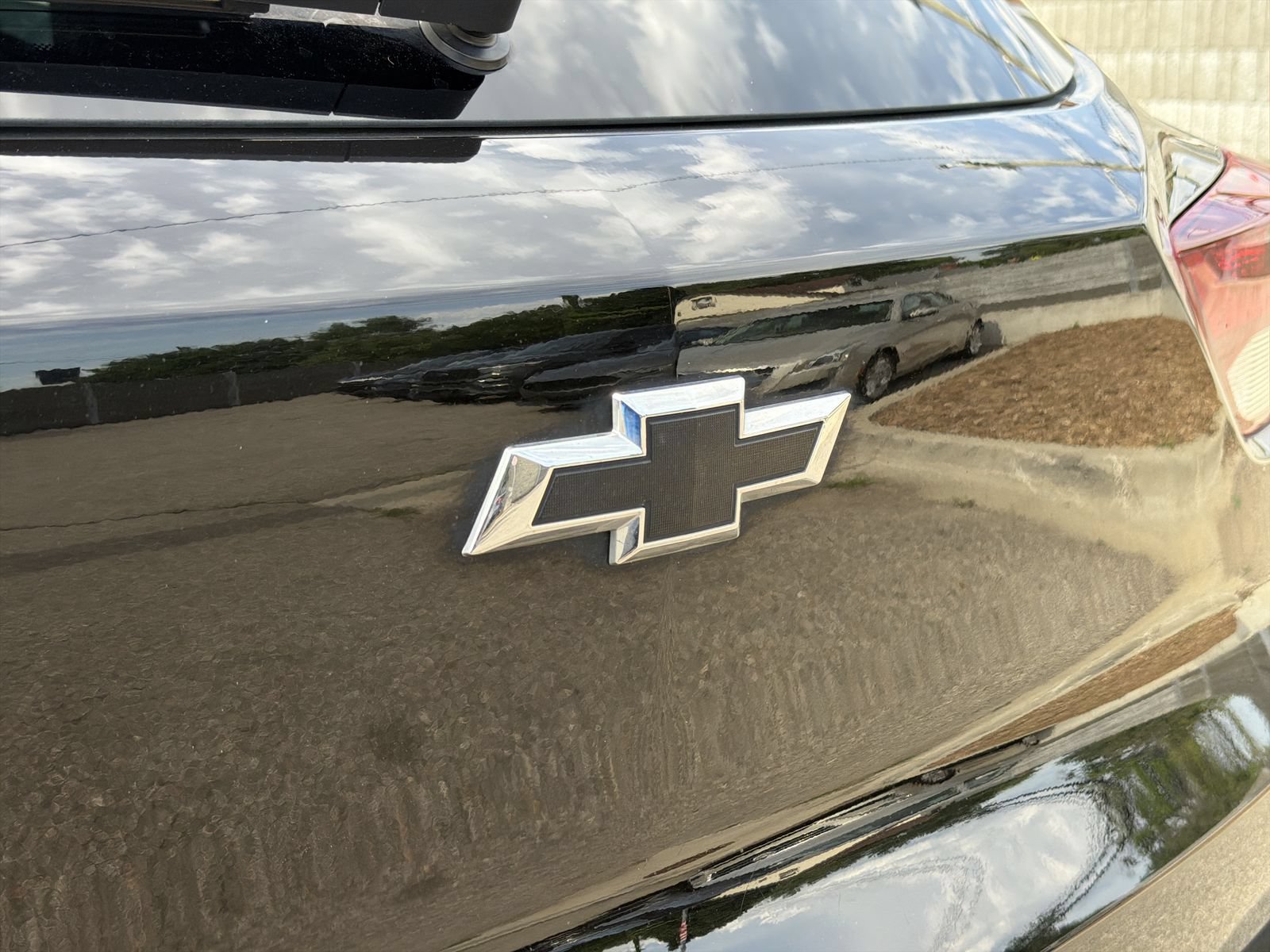 Used 2023 Chevrolet TrailBlazer RS w/ Convenience Package AWD/4WD image 16