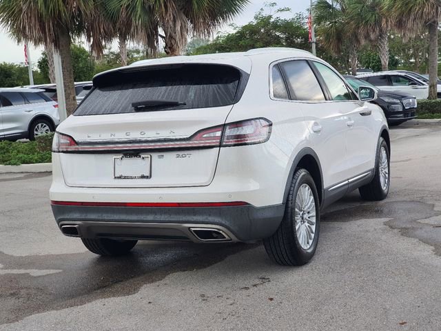 Used 2019 Lincoln Nautilus FWD image 3
