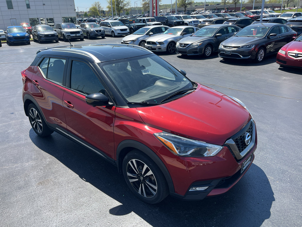 Used 2019 Nissan Kicks SR w/ SR Premium Package image 5