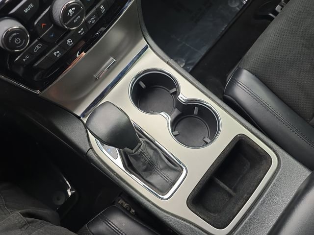 Used 2019 Jeep Grand Cherokee Altitude AWD/4WD image 28