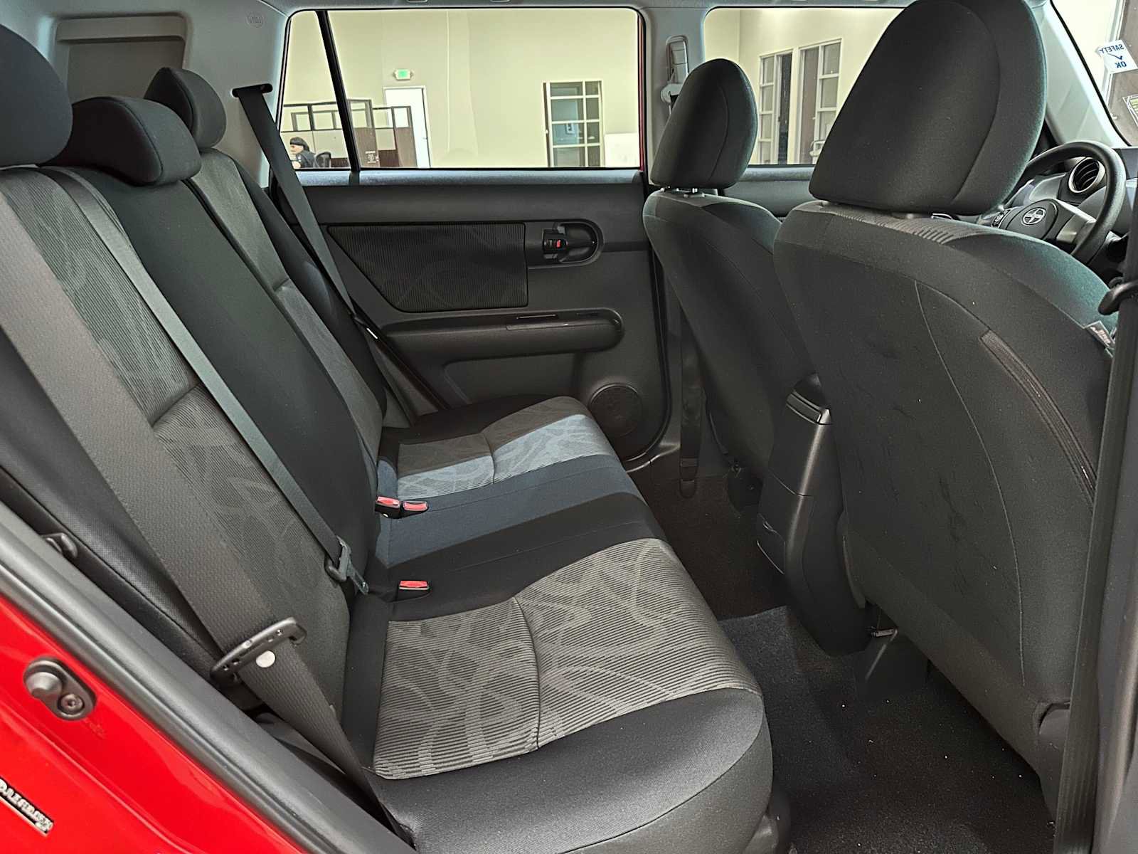 Used 2013 Scion xB FWD image 23