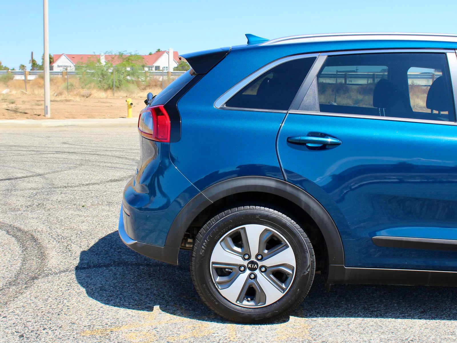 Used 2019 Kia Niro LX FWD image 13