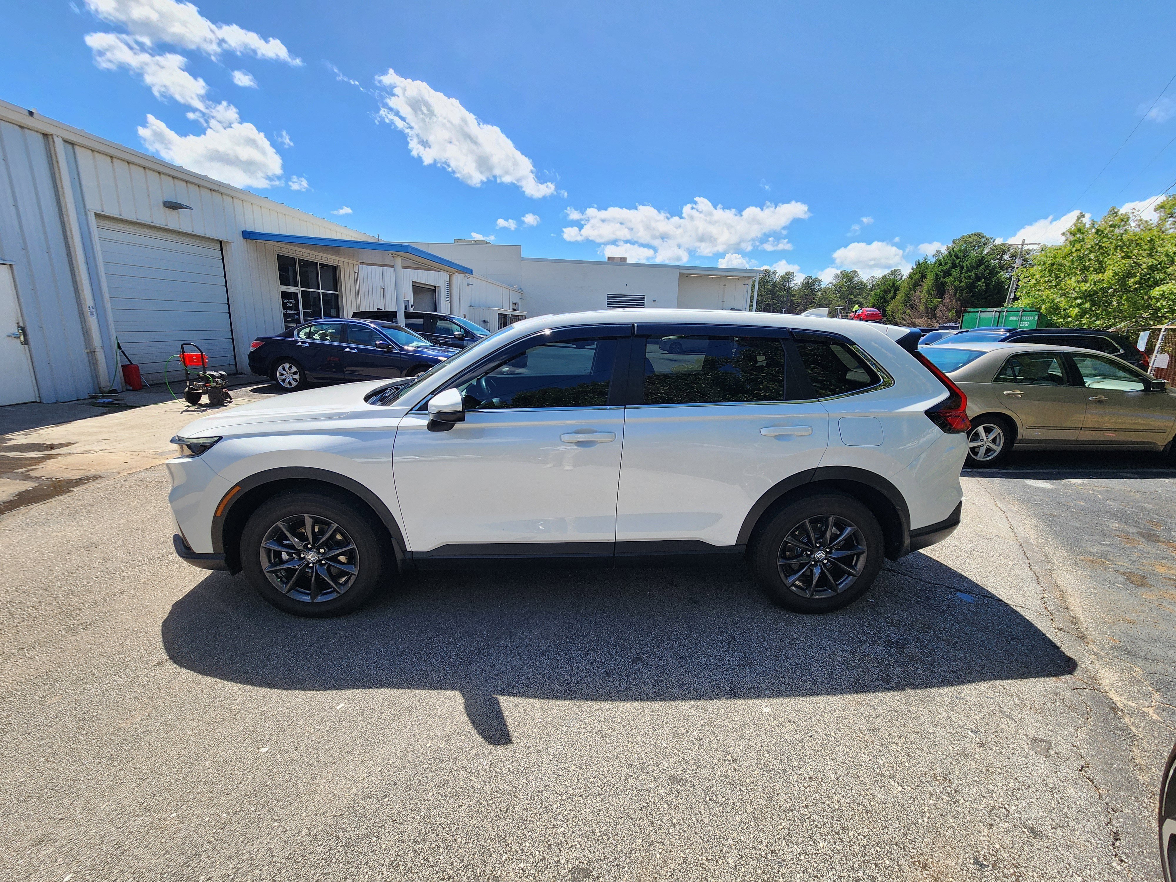 Used 2026 Honda CR-V EX-L image 8