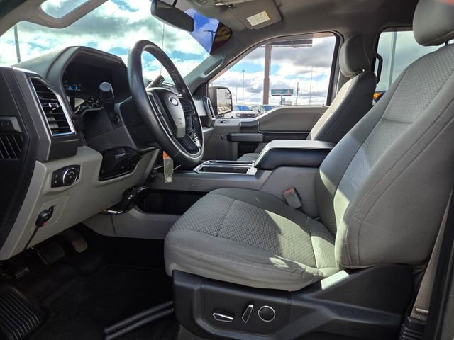 Used 2016 Ford F150 XLT w/ Equipment Group 302A Luxury image 4