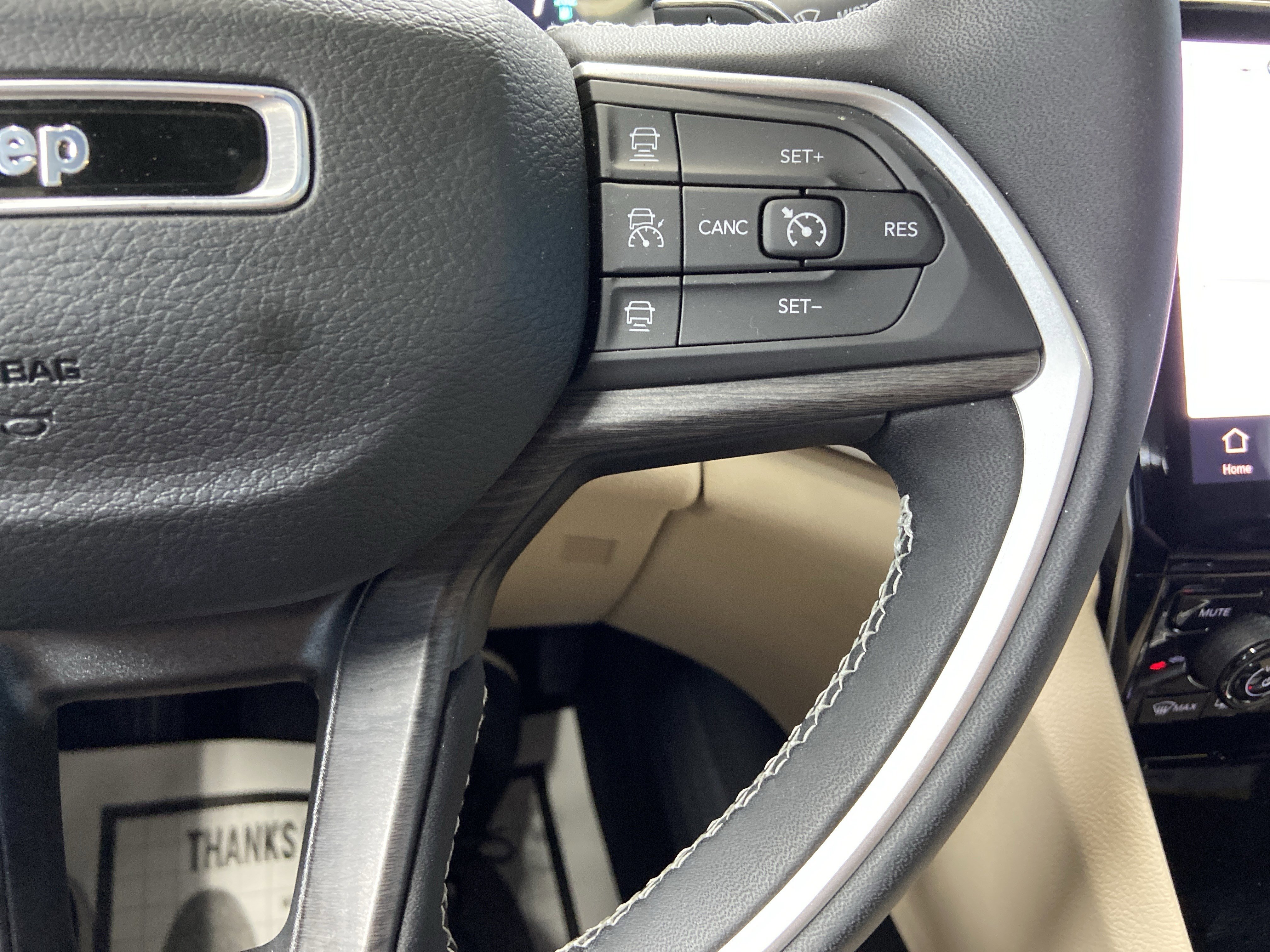 Used 2023 Jeep Grand Cherokee 4WD 4xe image 22