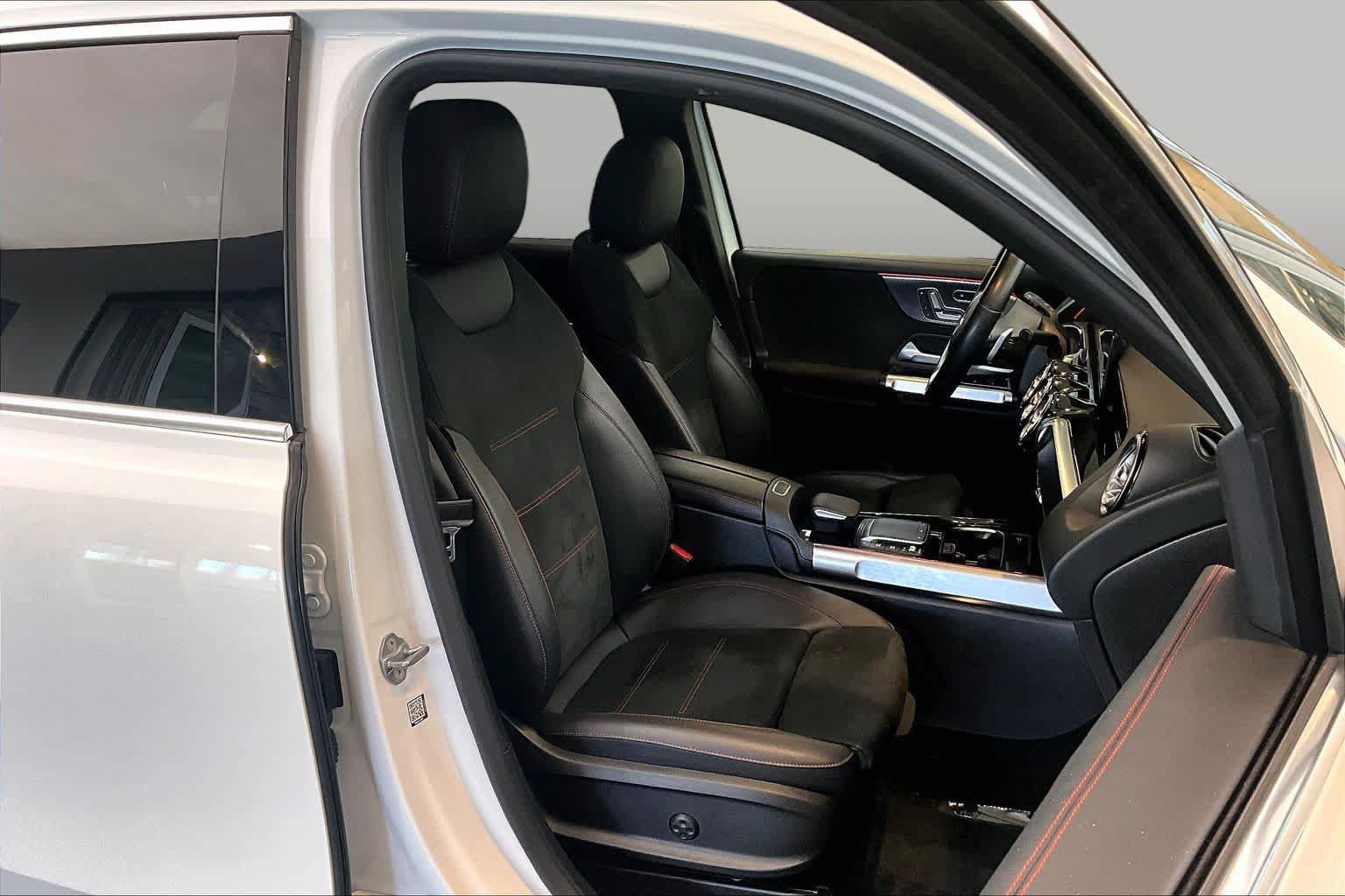 Certified 2021 Mercedes-Benz GLB 250 image 9