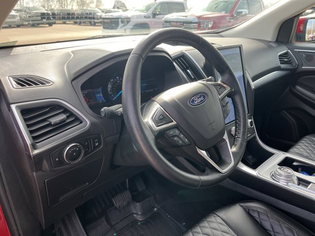Used 2024 Ford Edge Titanium w/ Equipment Group 301A image 15