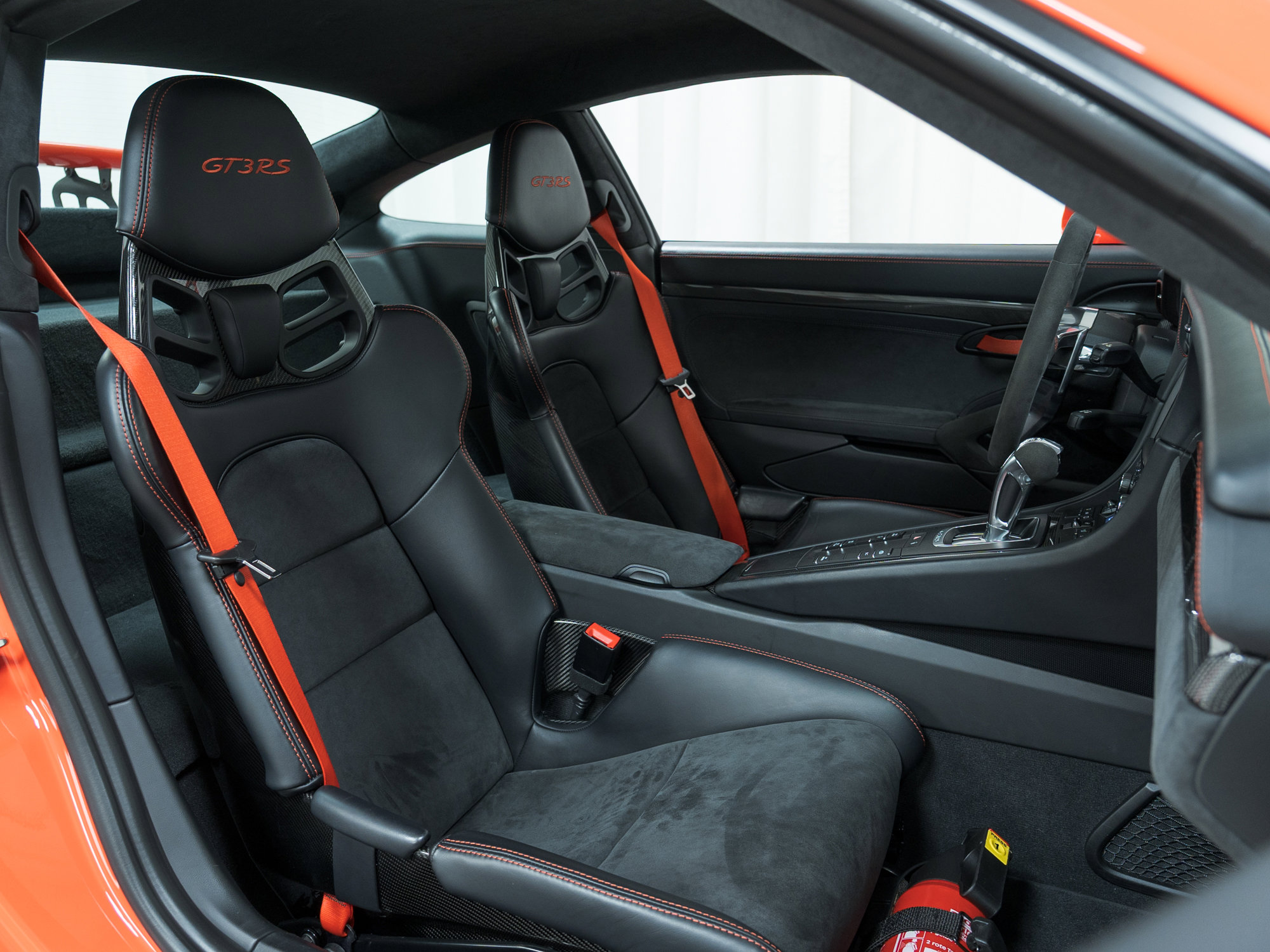 Certified 2016 Porsche 911 GT3 RS image 28