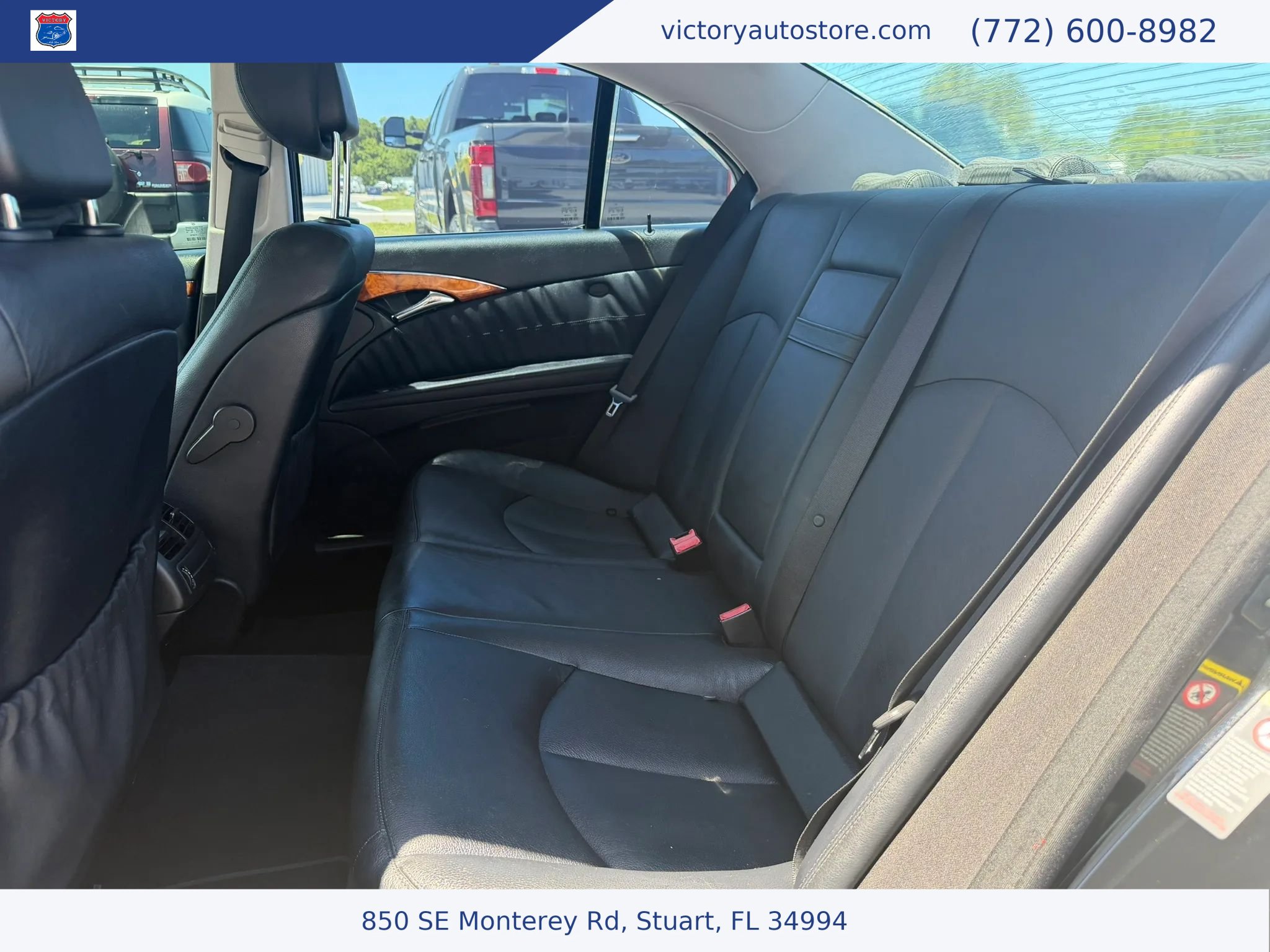 Used 2009 Mercedes-Benz E 320 BlueTEC Sedan image 16