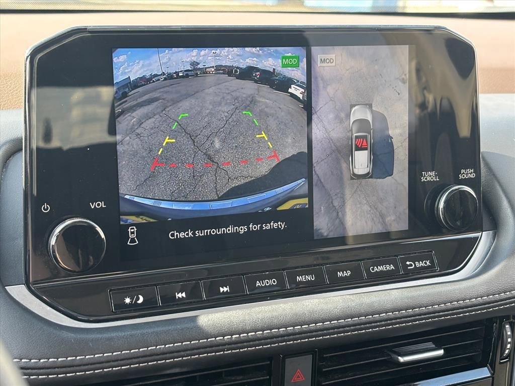 Used 2021 Nissan Rogue SL w/ Premium Package image 4