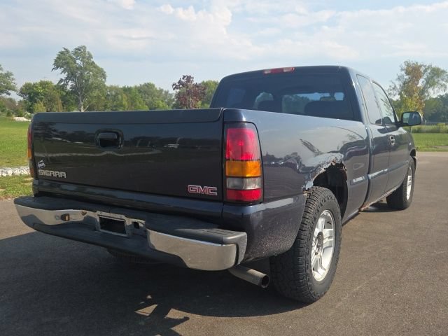 Used 2005 GMC Sierra 1500 W/T RWD image 7