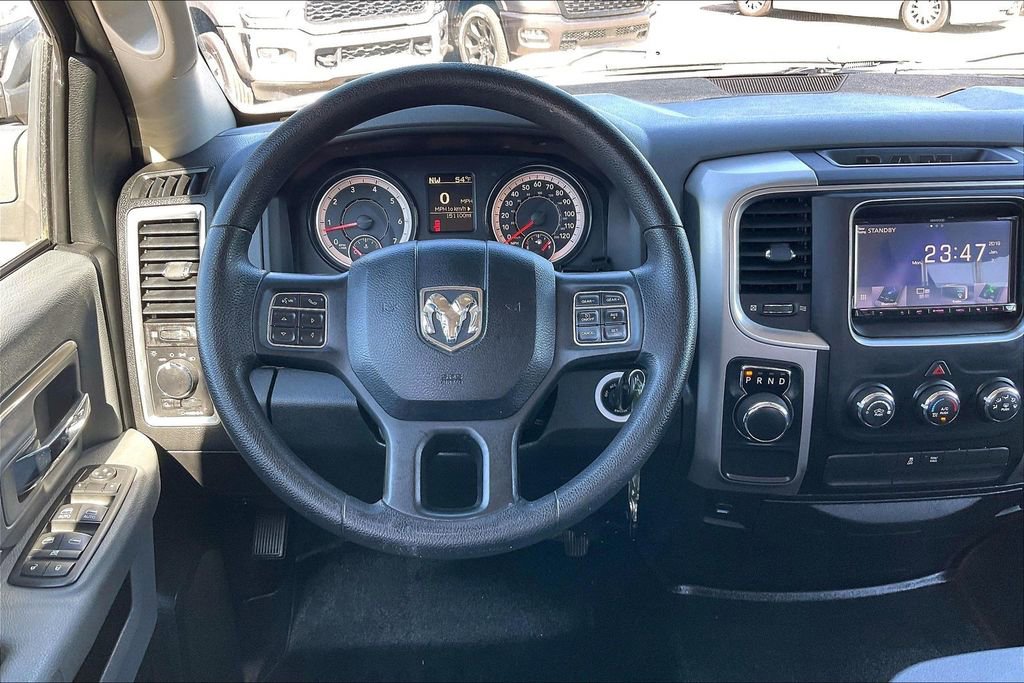 Used 2017 RAM 1500 Classic SLT image 8