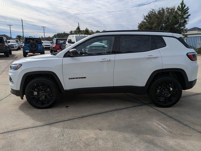 New 2026 Jeep Compass Latitude AWD/4WD image 7