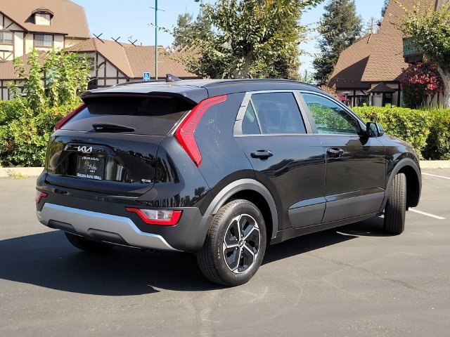 New 2026 Kia Niro LX FWD image 4