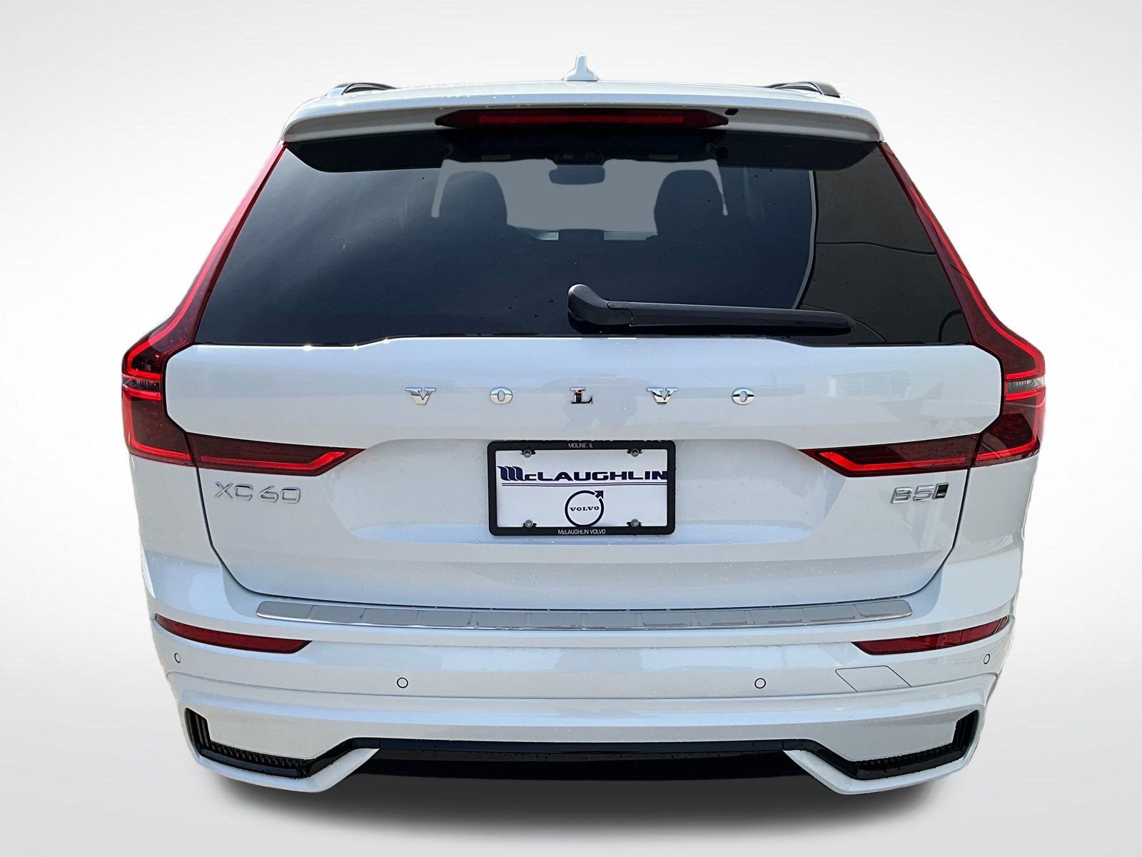 New 2026 Volvo XC60 B5 Plus w/ Climate Package AWD/4WD image 4