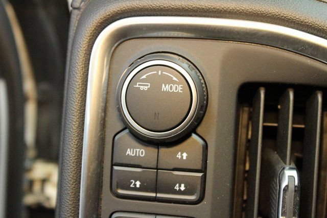Used 2021 Chevrolet Silverado 1500 LT Trail Boss w/ Bed Protection Package AWD/4WD image 20