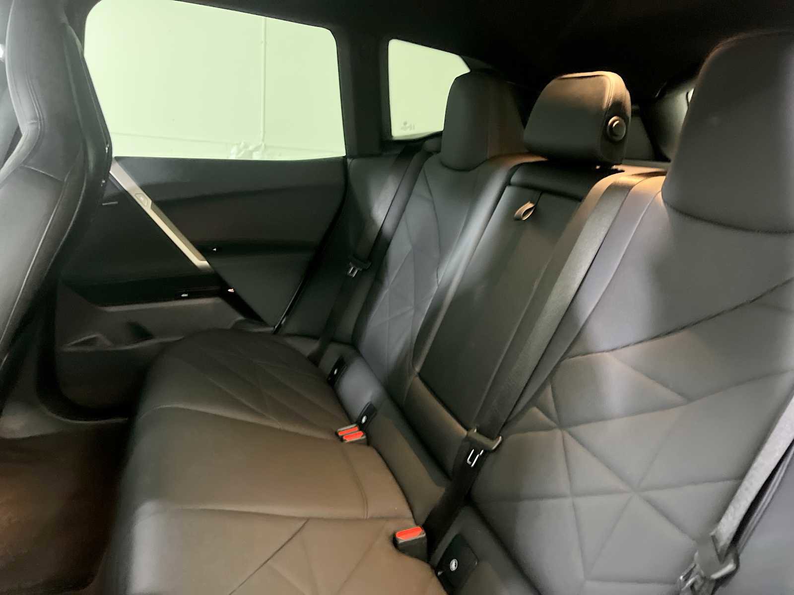 Used 2024 BMW iX xDrive50 w/ Sport Package image 24