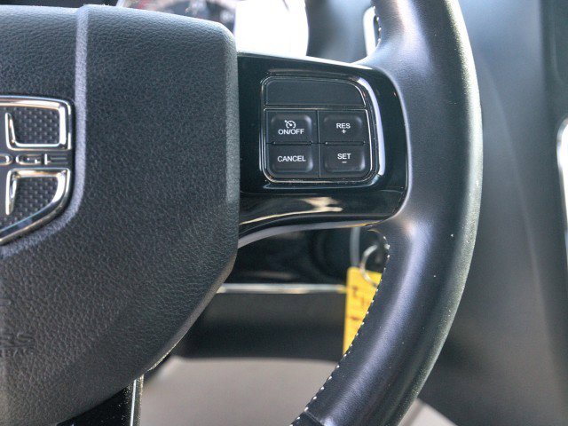 Used 2017 Dodge Grand Caravan SE image 19